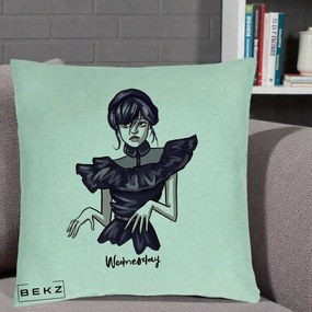 Perna Personalizata Wednesday Addams Dans Gotic, 40x40 cm, Verde Menta, Husa Detasabila, Perna Inclusa, BEKZ®