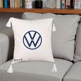 Perna Personalizata cu emblema Volkswagen, 40x40 cm, Bej cu Franjuri, Husa Detasabila, Perna Inclusa, BEKZ®