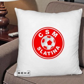 Perna Personalizata CSM Slatina Fotbal, 40x40 cm, Alb Pufos, Husa Detasabila, Perna Inclusa, BEKZ®