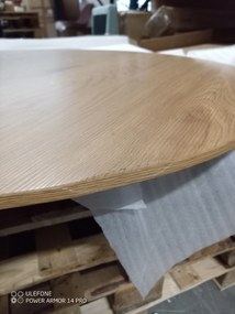 Reducere Masă de sufragerie din stejar cu picioare negre TETIS 100x100 II calitate.