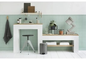 Cos de gunoi cu pedala Brabantia NewIcon 649012, 5 L, Inchidere lina, Baza antiderapanta, Gri