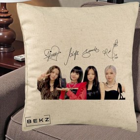 Perna Personalizata K-pop BLACKPINK Semnaturi, 40x40 cm, Bej, Husa Detasabila, Perna Inclusa, BEKZ®