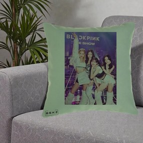 Perna Personalizata K-pop BLACKPINK The Show Concert cu 4 Membre pe Scena, 40x40 cm, Verde, Husa Detasabila, Perna Inclusa, BEKZ®