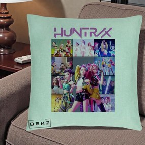 Perna Personalizata K-pop HUNTRX Colaj Animat Foto Grup, 40x40 cm, Verde Menta, Husa Detasabila, Perna Inclusa, BEKZ®