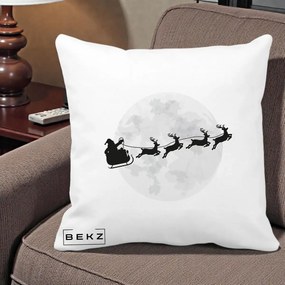 Perna Decorativa Mos Craciun Sanie Luna, 40x40 cm, Alba Mata, Husa Detasabila, Perna Inclusa, BEKZ®