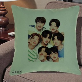 Perna Personalizata K-pop BTS Bangtan Boys Portret Grup Fanart, 40x40 cm, Verde, Husa Detasabila, Perna Inclusa, BEKZ®