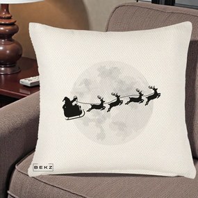 Perna Decorativa Mos Craciun Sanie Luna, 40x40 cm, Crem Reliefat, Husa Detasabila, Perna Inclusa, BEKZ®