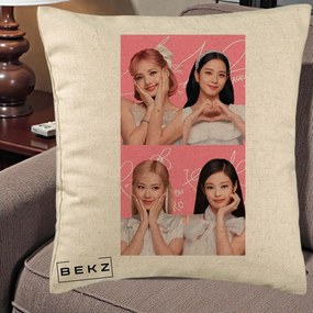 Perna Personalizata K-pop BLACKPINK Colaj Roz, 40x40 cm, Bej, Husa Detasabila, Perna Inclusa, BEKZ®