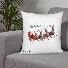 Perna Decorativa Ho Ho Ho Mos Craciun cu Sanie si Reni, 40x40 cm, Alb Pufos, Husa Detasabila, Perna Inclusa, BEKZ®