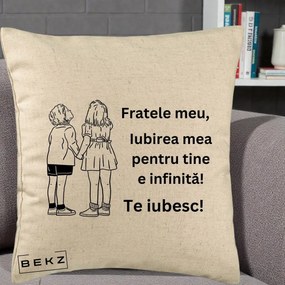 Cadou pentru Frate - Perna Personalizata Fratele Meu Te Iubesc Copii Tinand Maini Line Art, 40x40 cm, Bej, Husa Detasabila, Perna Inclusa, BEKZ®