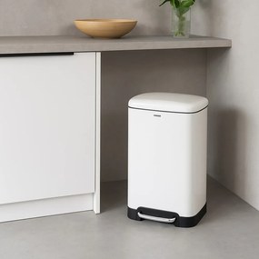 Coș de gunoi Wenko, 30 l, alb