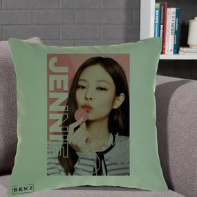 Perna Personalizata K-pop BLACKPINK Jennie cu Semnatura si Fond Roz, 40x40 cm, Verde, Husa Detasabila, Perna Inclusa, BEKZ®