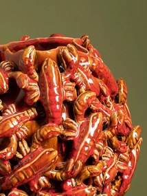 Vas decorativ din ceramica cu motive marine in relief "Lobster Reef"