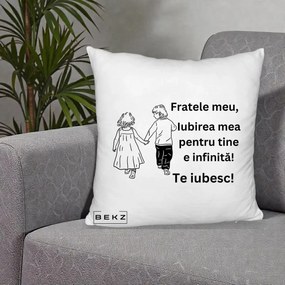 Cadou pentru Frate - Perna Personalizata Fratele Meu Te Iubesc Copii Tinand Maini Varianta 2, 40x40 cm, Alb Pufos, Husa Detasabila, Perna Inclusa, BEKZ®