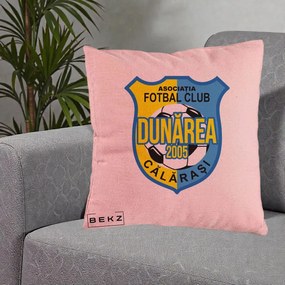 Perna Personalizata AFC Dunarea Calarasi 2005 Fotbal, 40x40 cm, Roz, Husa Detasabila, Perna Inclusa, BEKZ®