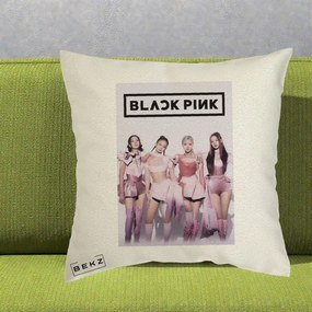 Perna Personalizata K-pop BLACKPINK Poster Roz Tinute Coordonate, 40x40 cm, Ecru, Husa Detasabila, Perna Inclusa, BEKZ®