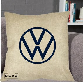 Perna Personalizata cu emblema Volkswagen, 40x40 cm, Crem, Husa Detasabila, Perna Inclusa, BEKZ®