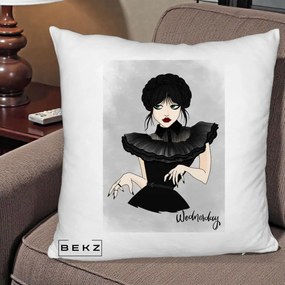 Perna Personalizata Wednesday Addams Portret Gotic, 40x40 cm, Alb Pufos, Husa Detasabila, Perna Inclusa, BEKZ®