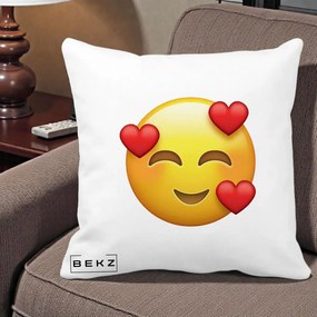 Perna Decorativa Emoji cu 3 Inimi, 40x40 cm, Alba Mata, Husa Detasabila, Perna Inclusa, BEKZ®