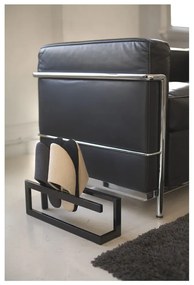 Suport pentru papuci de casă negru din metal Line – YAMAZAKI