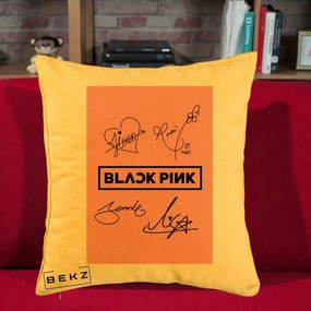 Perna Personalizata K-pop BLACKPINK Semnaturi Roz, 40x40 cm, Galben, Husa Detasabila, Perna Inclusa, BEKZ®