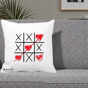 Cadou Romantic - Perna Personalizata Love Joc X si Inima cu Castigator Iubire, 40x40 cm, Alba Mata, Husa Detasabila, Perna Inclusa, BEKZ®