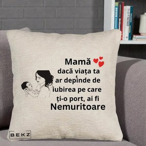 Cadou pentru Mama - Perna Personalizata Mama Nemuritoare Imbratisare Copil, 40x40 cm, Bej Canapea, Husa Detasabila, Perna Inclusa, BEKZ®