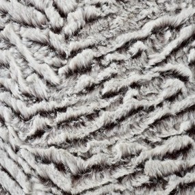 Pernă decorativă din blană artificială 43x43 cm Wolf Faux Fur – Catherine Lansfield