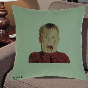 Perna Decorativa Kevin Singur Acasa, 40x40 cm, Verde, Husa Detasabila, Perna Inclusa, BEKZ®
