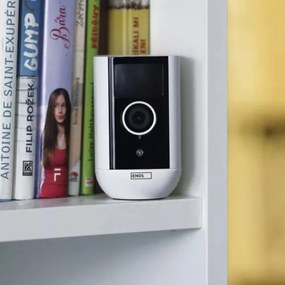 Cameră de supraveghere inteligentă de exterior cu senzor de mișcare GoSmart 5V IP65 Wi-Fi Tuya