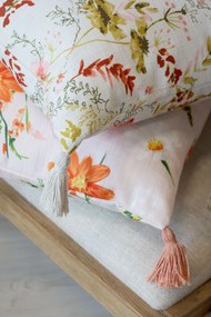 Fata de perna crem, din bumbac, model floral si ciucuri, 60x40cm, Aix