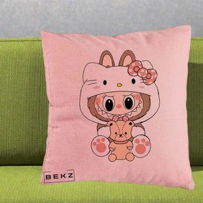 Perna Personalizata Labubu x Hello Kitty, 40x40 cm, Roz, Husa Detasabila, Perna Inclusa, BEKZ®