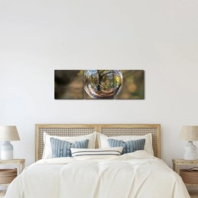 Tablou - Reflecție intr-o sferă transparentă (cu ceas) (90x30 cm)