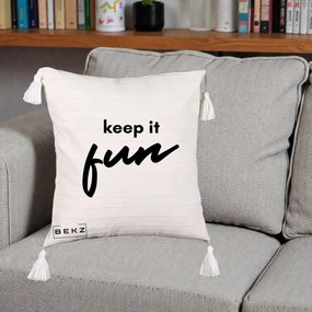 Perna Decorativa Keep It Fun, 40x40 cm, Bej cu Franjuri, Husa Detasabila, Perna Inclusa, BEKZ®