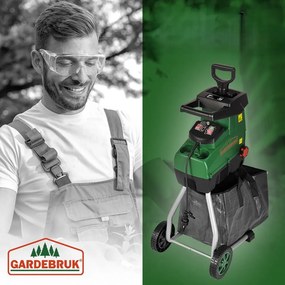 Tocător de grădină DIOX + 2x sac de 60 l, 3100W negru/verde Gardebruk