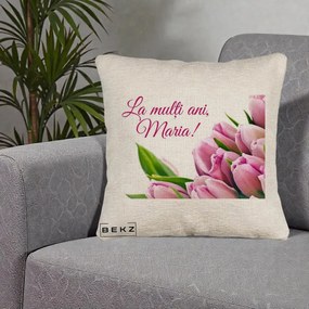 Cadou de Onomastica - Perna Personalizata La Multi Ani Maria Lalele, 40x40 cm, Bej Canapea, Husa Detasabila, Perna Inclusa, BEKZ®