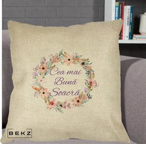 Cadou pentru Soacra - Perna Personalizata Cea mai Buna Soacra cu Coronita Flori Boho Pastel, 40x40 cm, Crem, Husa Detasabila, Perna Inclusa, BEKZ®