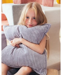 Pernă decorativă pentru copii albastră cu tapițerie din catifea reiată Block – Wigiwama