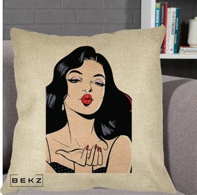 Perna Decorativa Femeie Pop-Art Kiss, 40x40 cm, Crem, Husa Detasabila, Perna Inclusa, BEKZ®