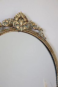 Oglindă din metal cu margine tip perlă și decor, finisaj alamă antichizată, 51×3×97,5 cm