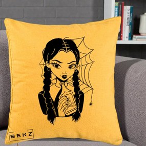 Perna Personalizata Wednesday cu Panza de Paianjen, 40x40 cm, Galben, Husa Detasabila, Perna Inclusa, BEKZ®