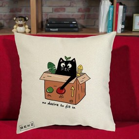 Perna Decorativa Pisica in Cutie No Desire to Fit In, 40x40 cm, Ecru, Husa Detasabila, Perna Inclusa, BEKZ®
