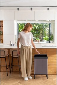 Coș de gunoi roz cu senzori de atingere din plastic reciclat 54 l Verto High – Curver