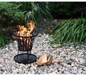 Vatră portabilă pe lemn cu grătar neagră