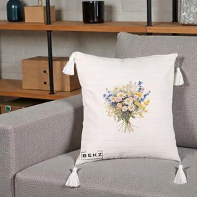 Perna Decorativa Buchet Camp Acuarela Margarete-Lavanda, 40x40 cm, Bej cu Franjuri, Husa Detasabila, Perna Inclusa, BEKZ®