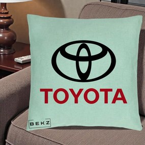 Perna Personalizata cu emblema Toyota, 40x40 cm, Verde Menta, Husa Detasabila, Perna Inclusa, BEKZ®