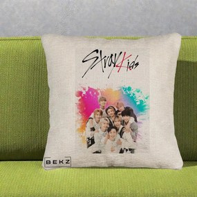 Perna Personalizata K-pop Stray Kids cu Splash Multicolor, 40x40 cm, Bej Canapea, Husa Detasabila, Perna Inclusa, BEKZ®