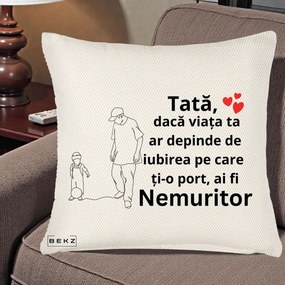 Cadou pentru Tata - Perna Personalizata Tata Nemuritor Joaca cu Mingea, 40x40 cm, Crem Reliefat, Husa Detasabila, Perna Inclusa, BEKZ®