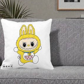 Perna Personalizata Labubu Galben Doraemon, 40x40 cm, Alba Mata, Husa Detasabila, Perna Inclusa, BEKZ®