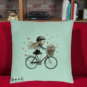 Perna Decorativa Fetita Kawaii pe Bicicleta cu Trandafiri si Inimioare, 40x40 cm, Verde Menta, Husa Detasabila, Perna Inclusa, BEKZ®